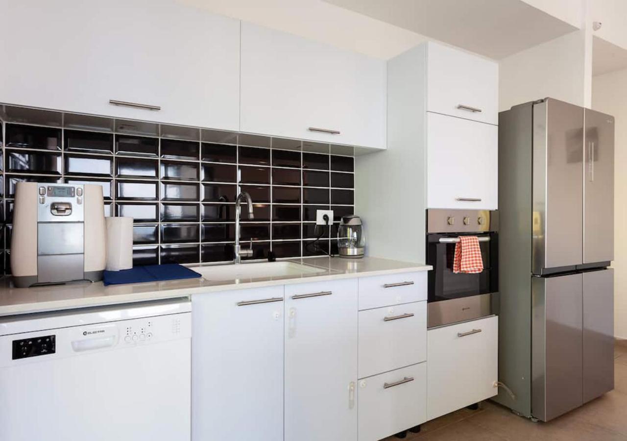 Oַ&O Group- Luxury Apt Tower Spectacular Sea View Bat Jám Kültér fotó
